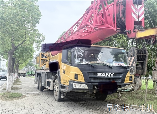 出售21年25吨三一250C5-1  个人一手车。